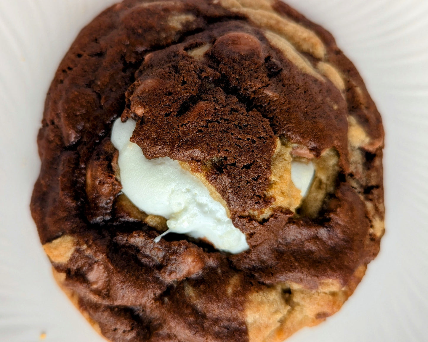 S'mores Stuffed Brookie